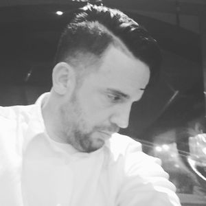 Meet your Posher, Phillip